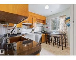 7703 77 Av Nw, Edmonton, AB T6C0K6 Photo 9