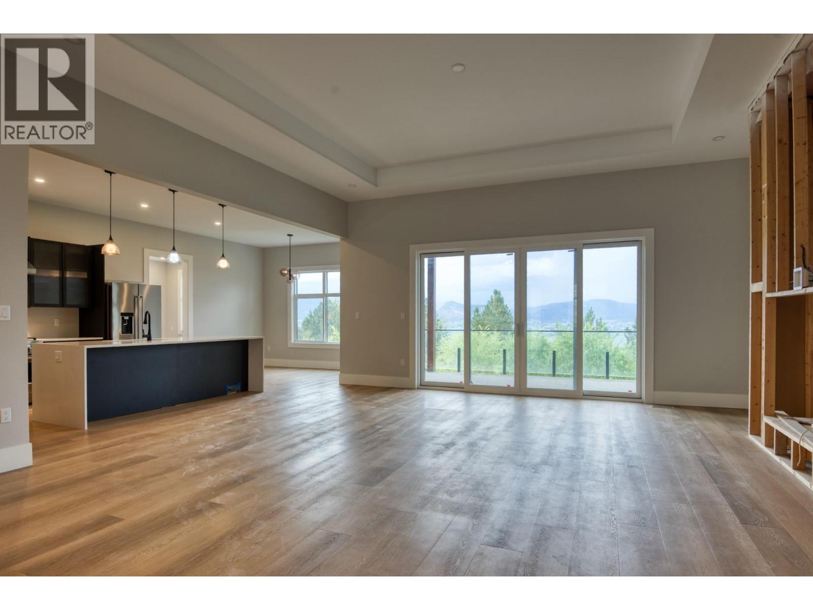2835 Outlook Way, Naramata