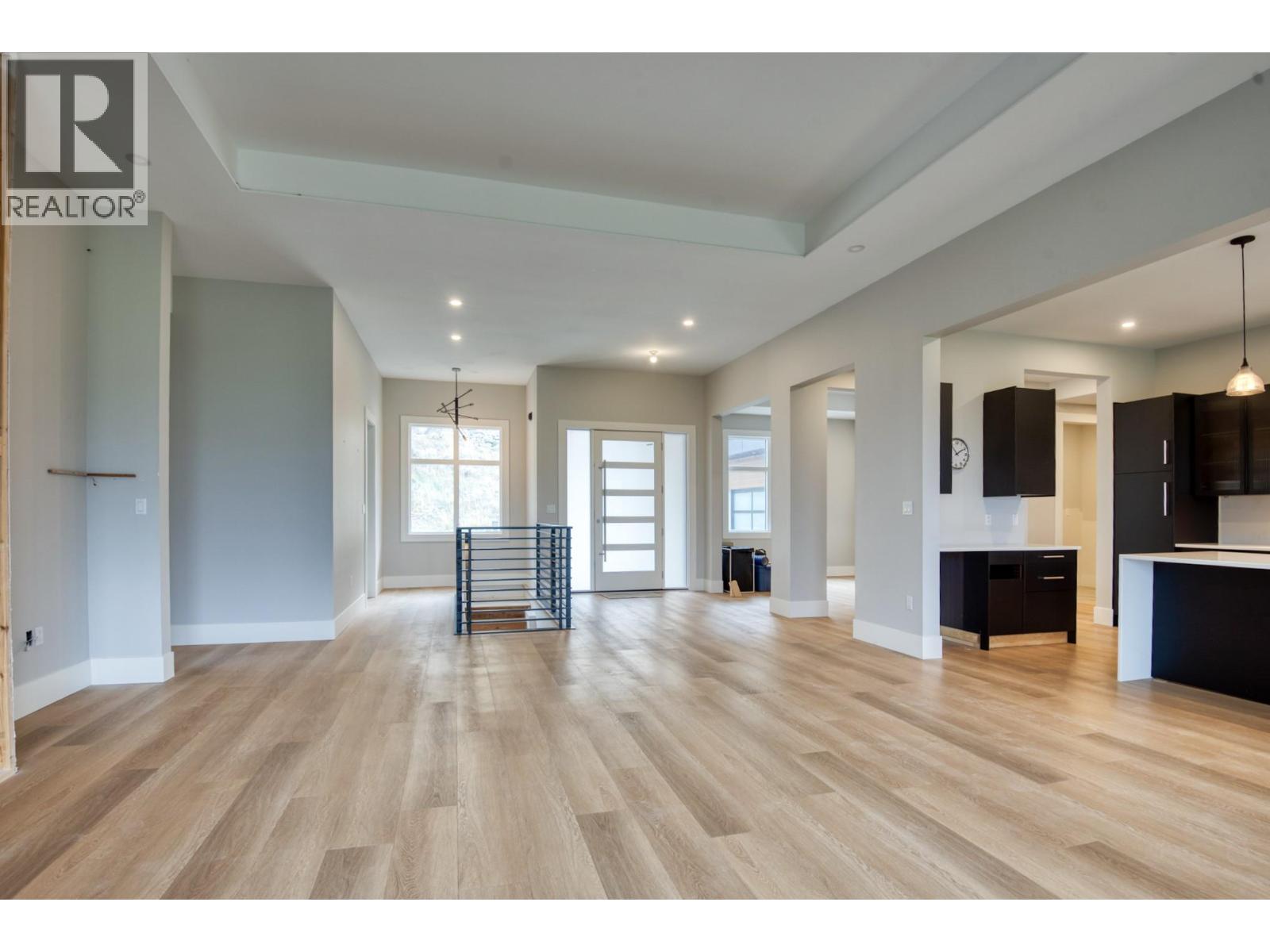 2835 Outlook Way, Naramata
