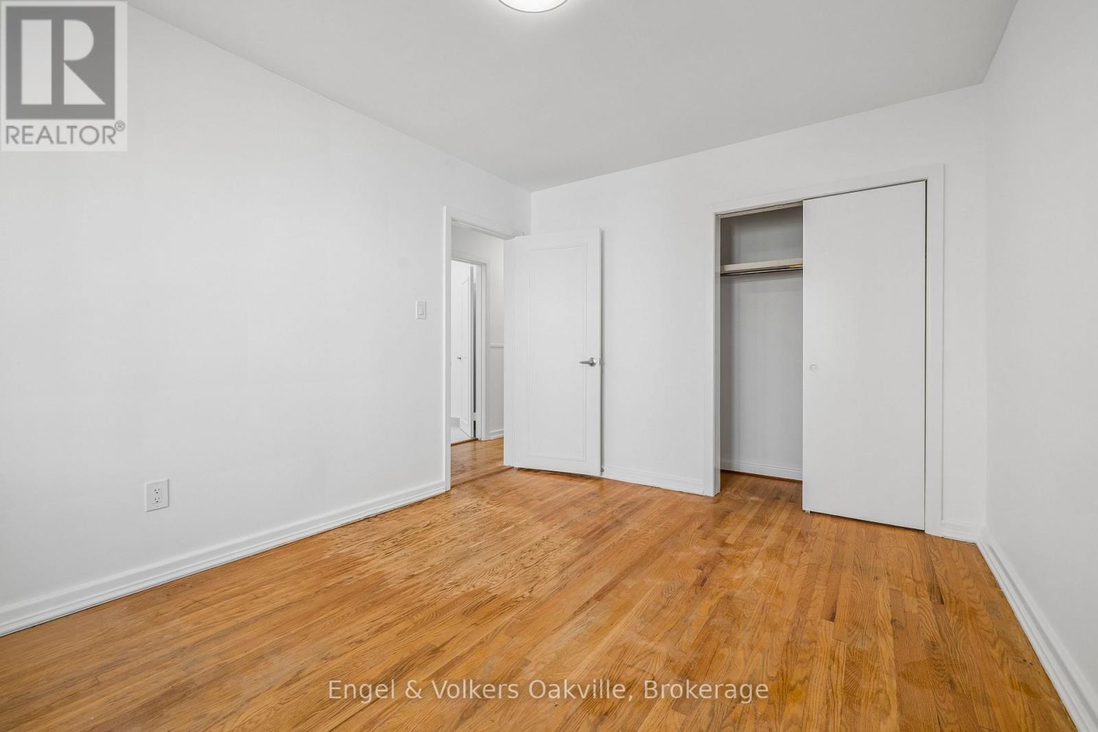 86 Selgrove Crescent — photo 21