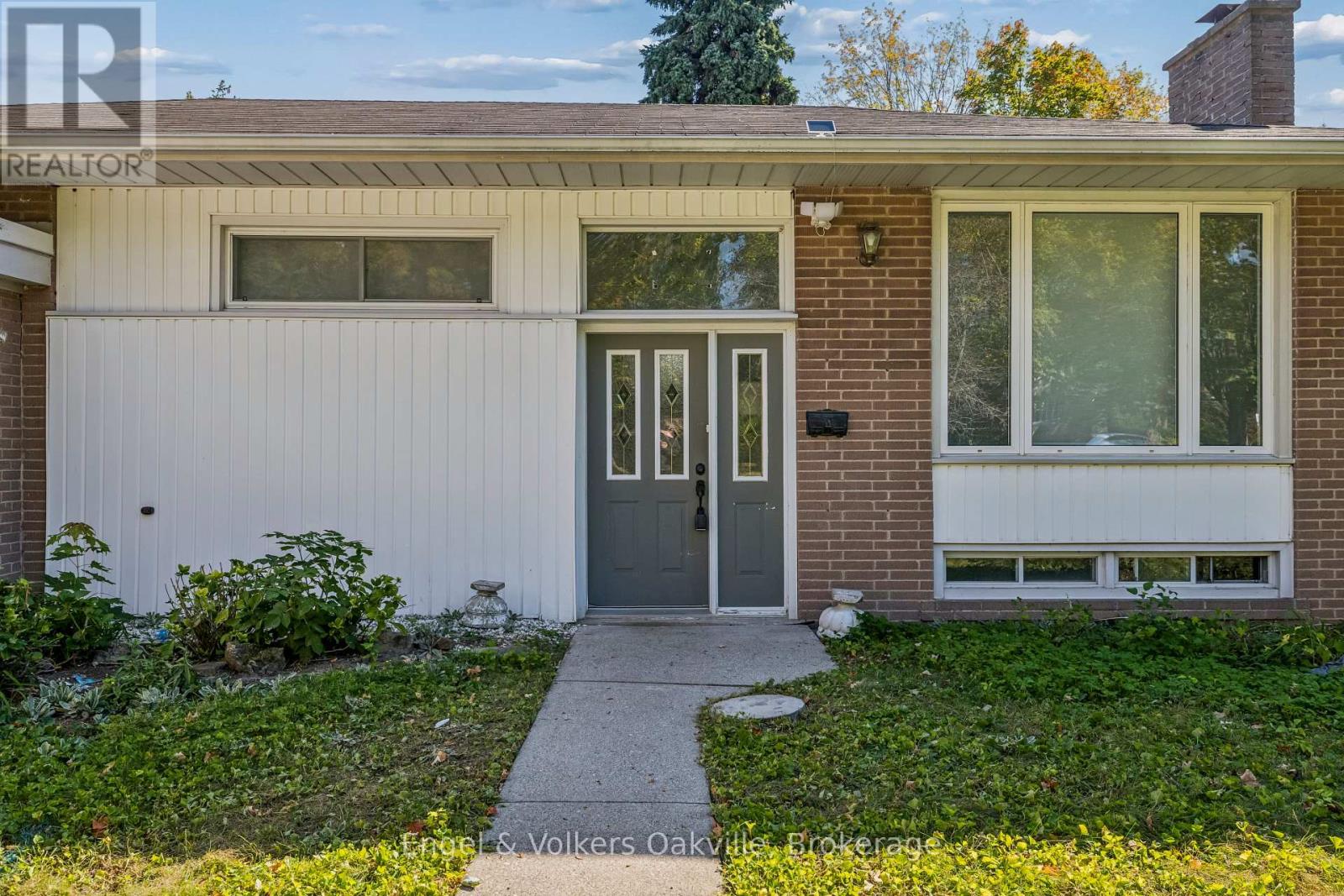 86 SELGROVE CRESCENT, Oakville (SW Southwest) — photo 3