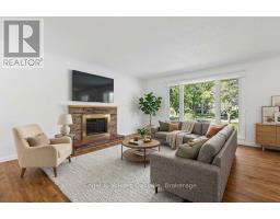 86 Selgrove Crescent, Oakville, ON L6L1L3 Photo 13