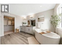 Primary Bedroom - 80 Heritage Ridge, Cochrane, AB T4C2J8 Photo 6
