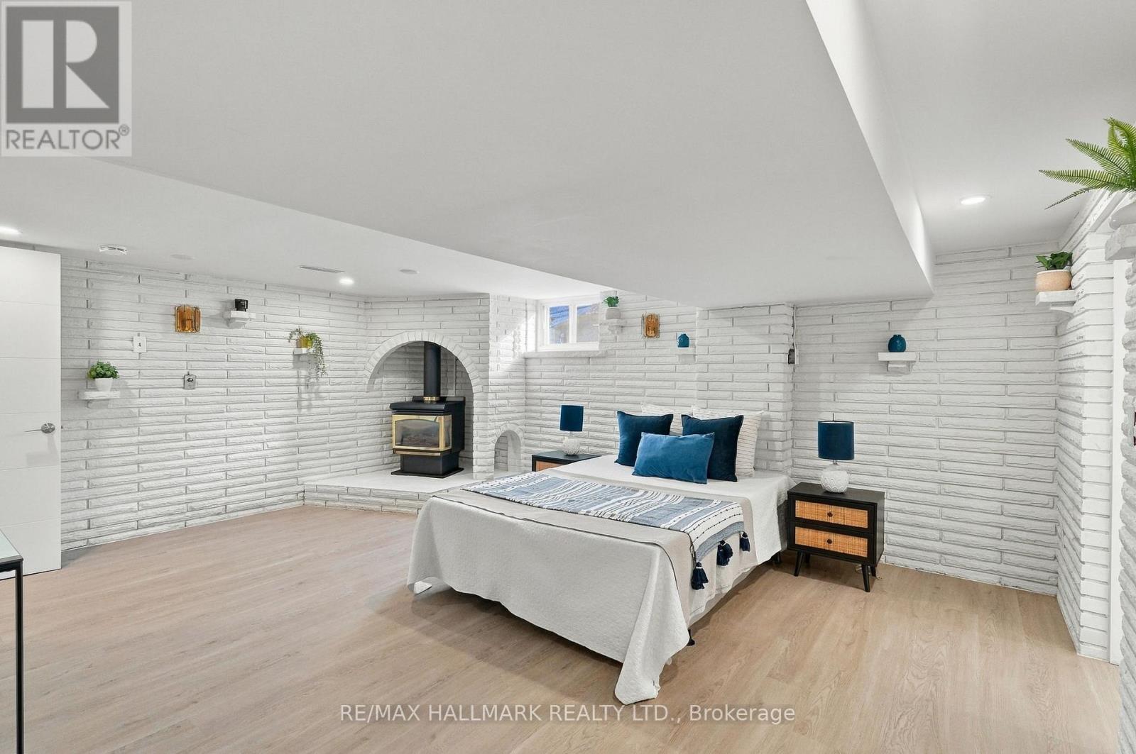 29 WILLOWBROOK ROAD - 29