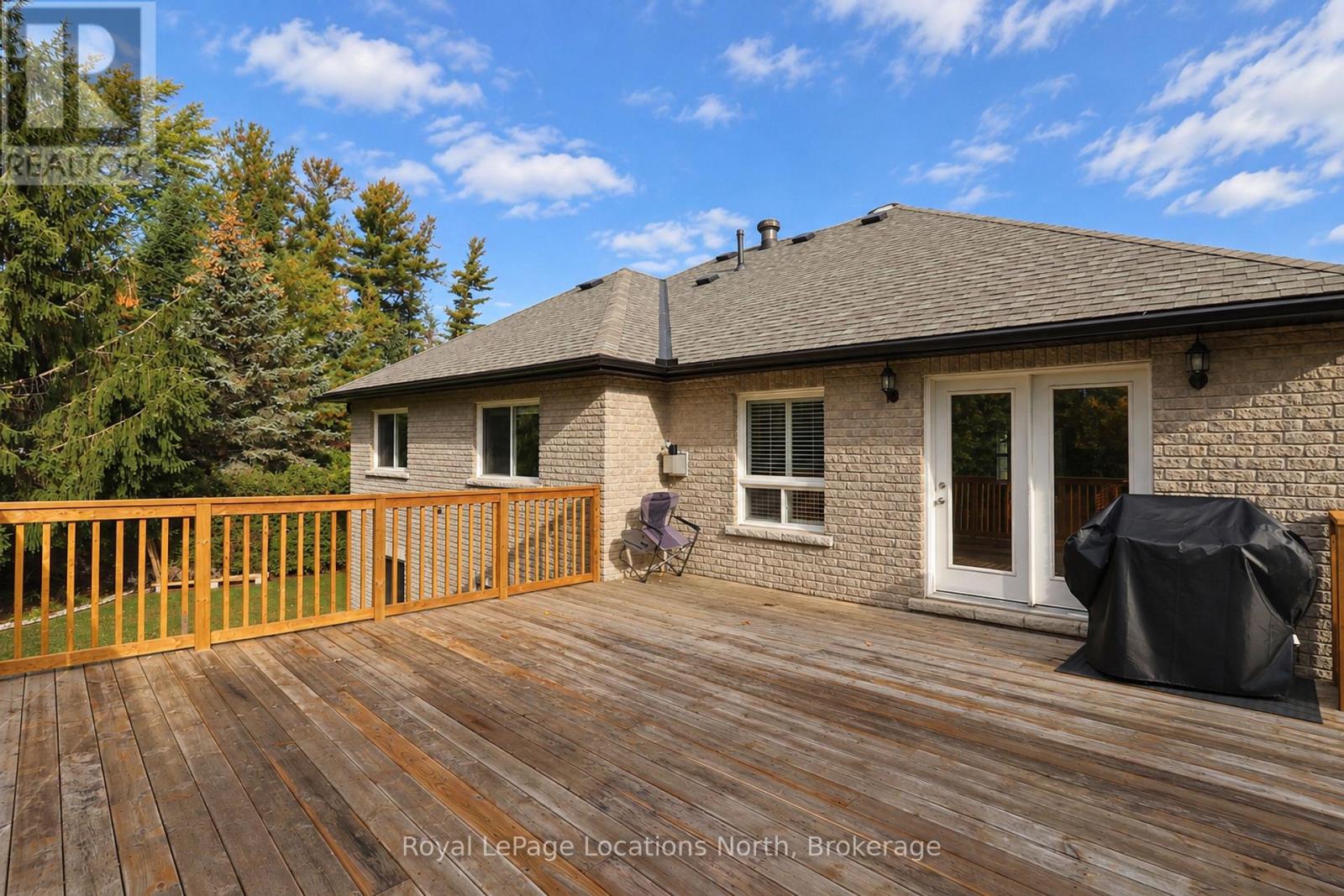 16 Donato Way — photo 32