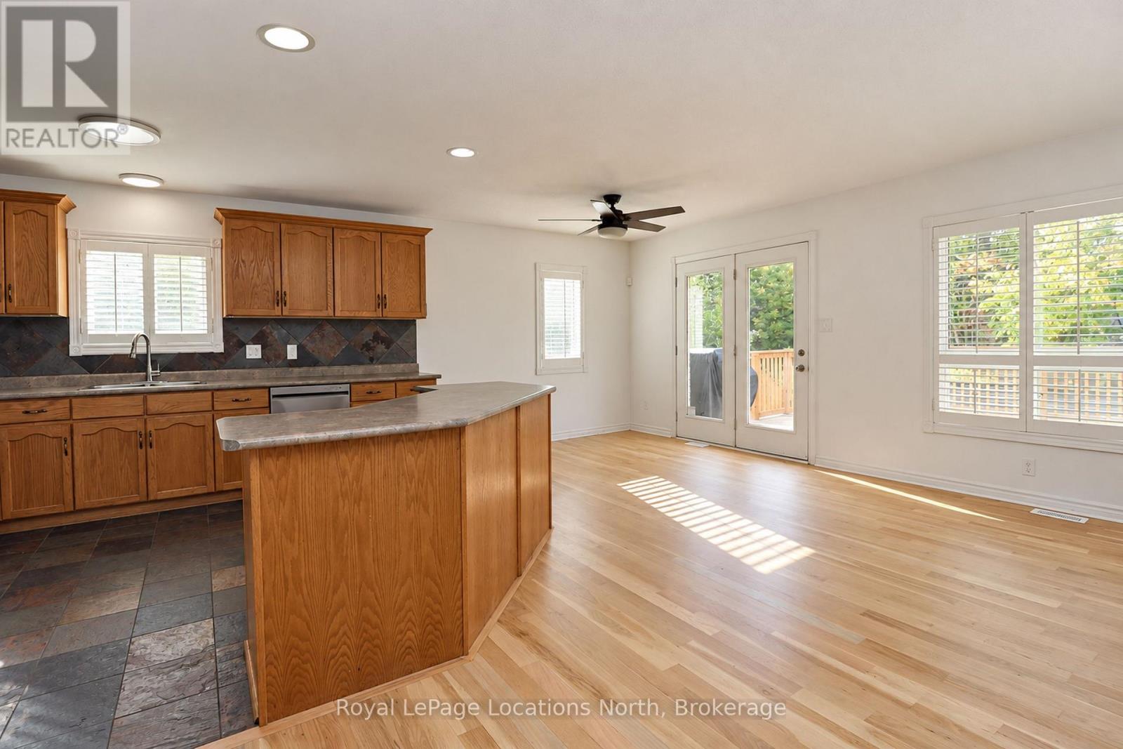 16 Donato Way — photo 8