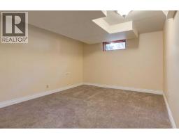 9 Redwood Meadows Close, Rural Rocky View County, AB T0L0K0 Photo 32