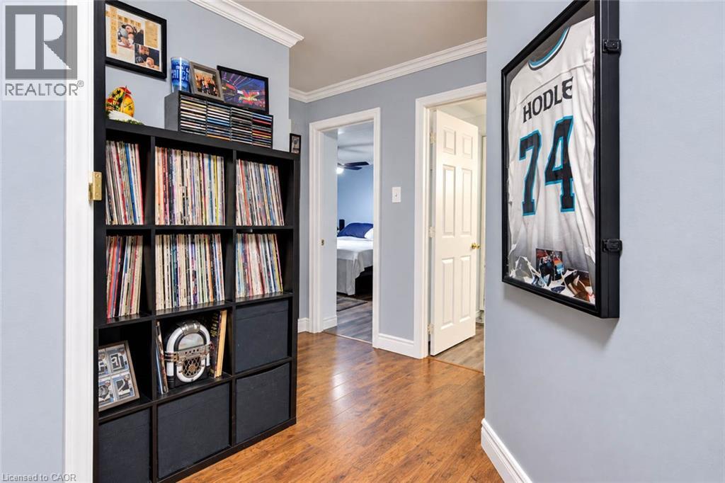 46 Robson Avenue — photo 37