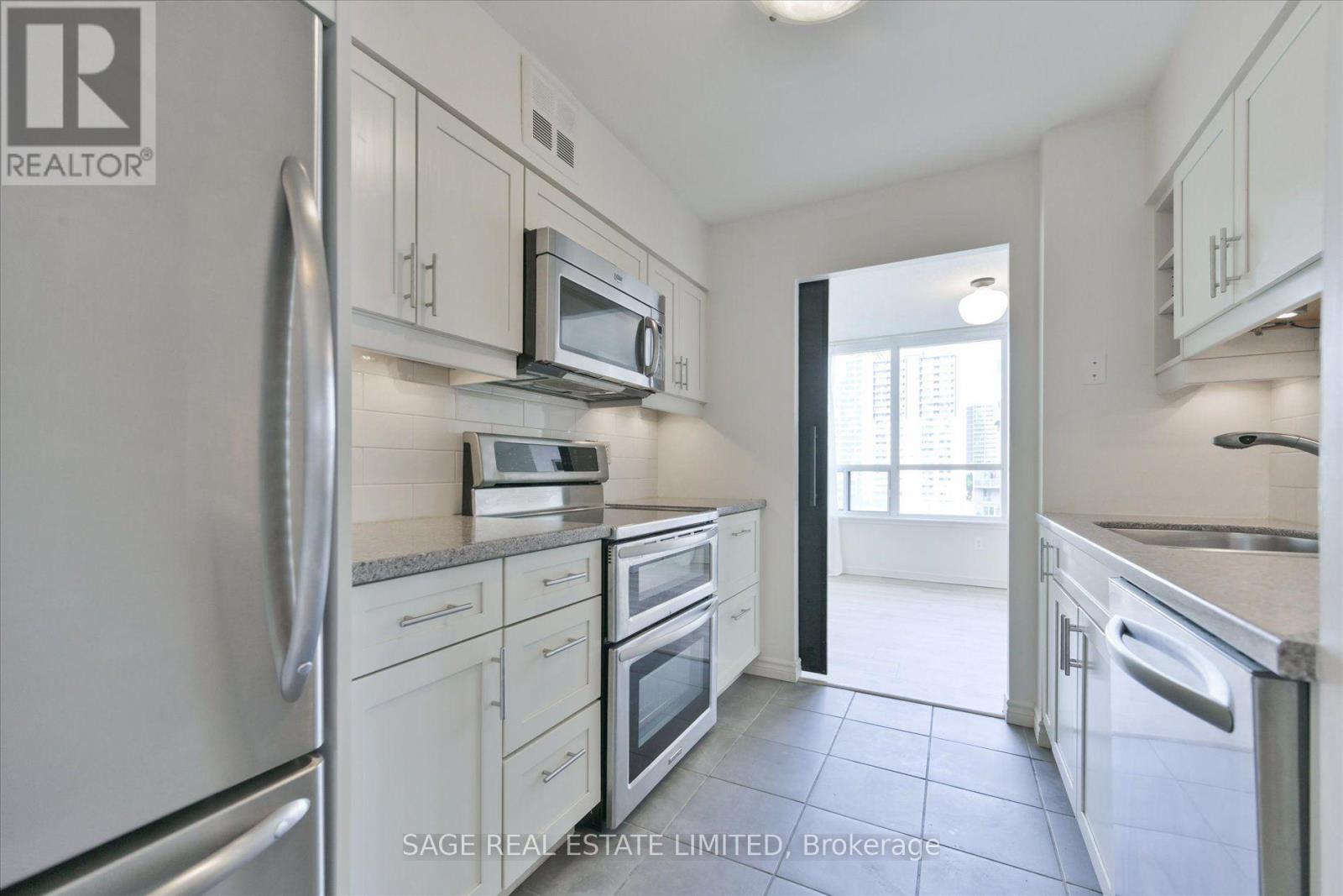 25 Maitland Street — photo 13