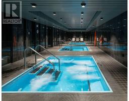 1807 - 2221 Yonge Street E, Toronto, ON M4S2B4 Photo 9