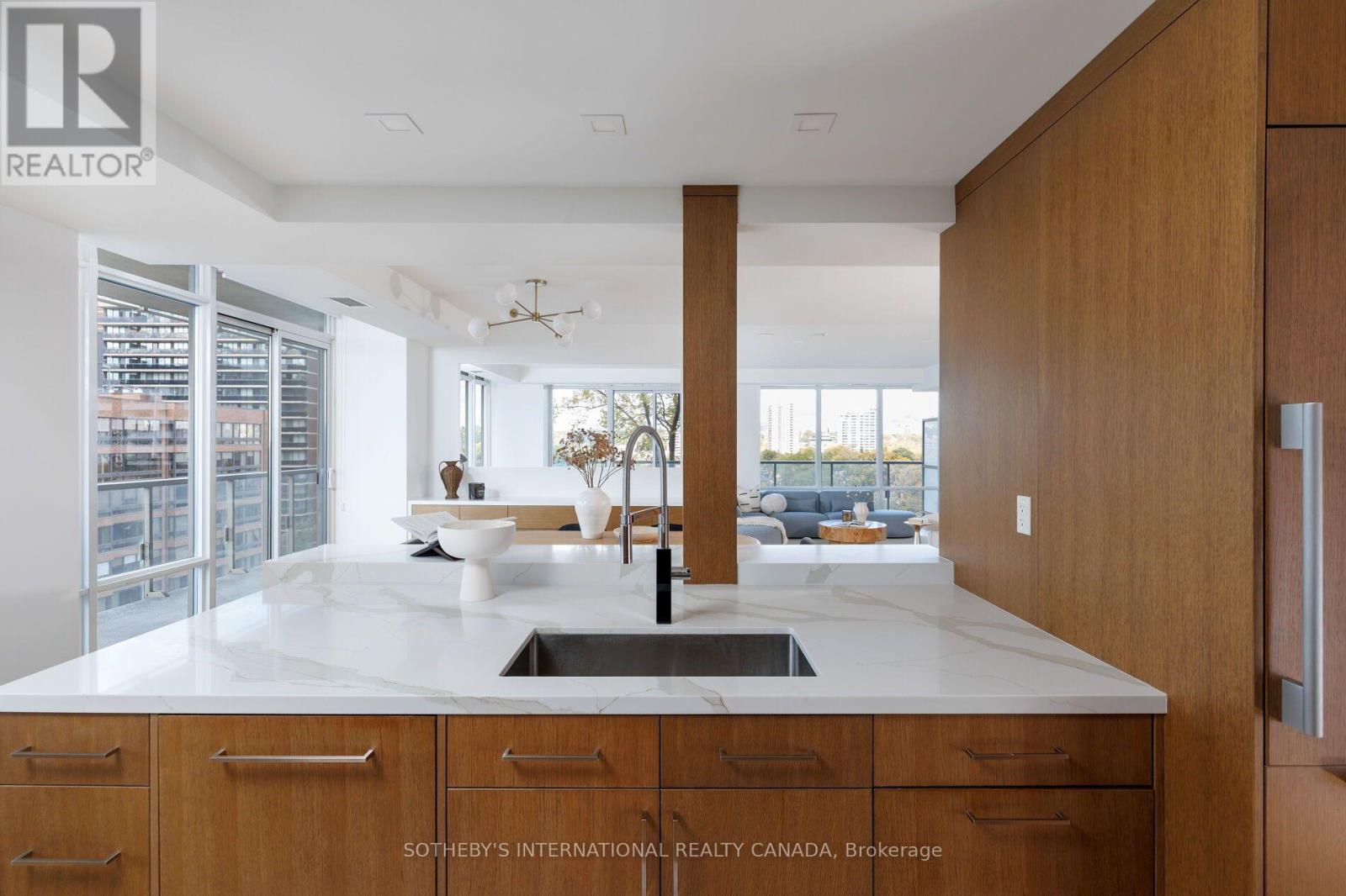 1004- 1 Bedford Road, Toronto, ON photo 15