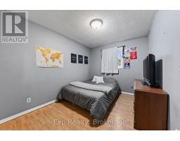 4 Harbourview Crescent, Prince Edward County, ON K0K3L0 Photo 18