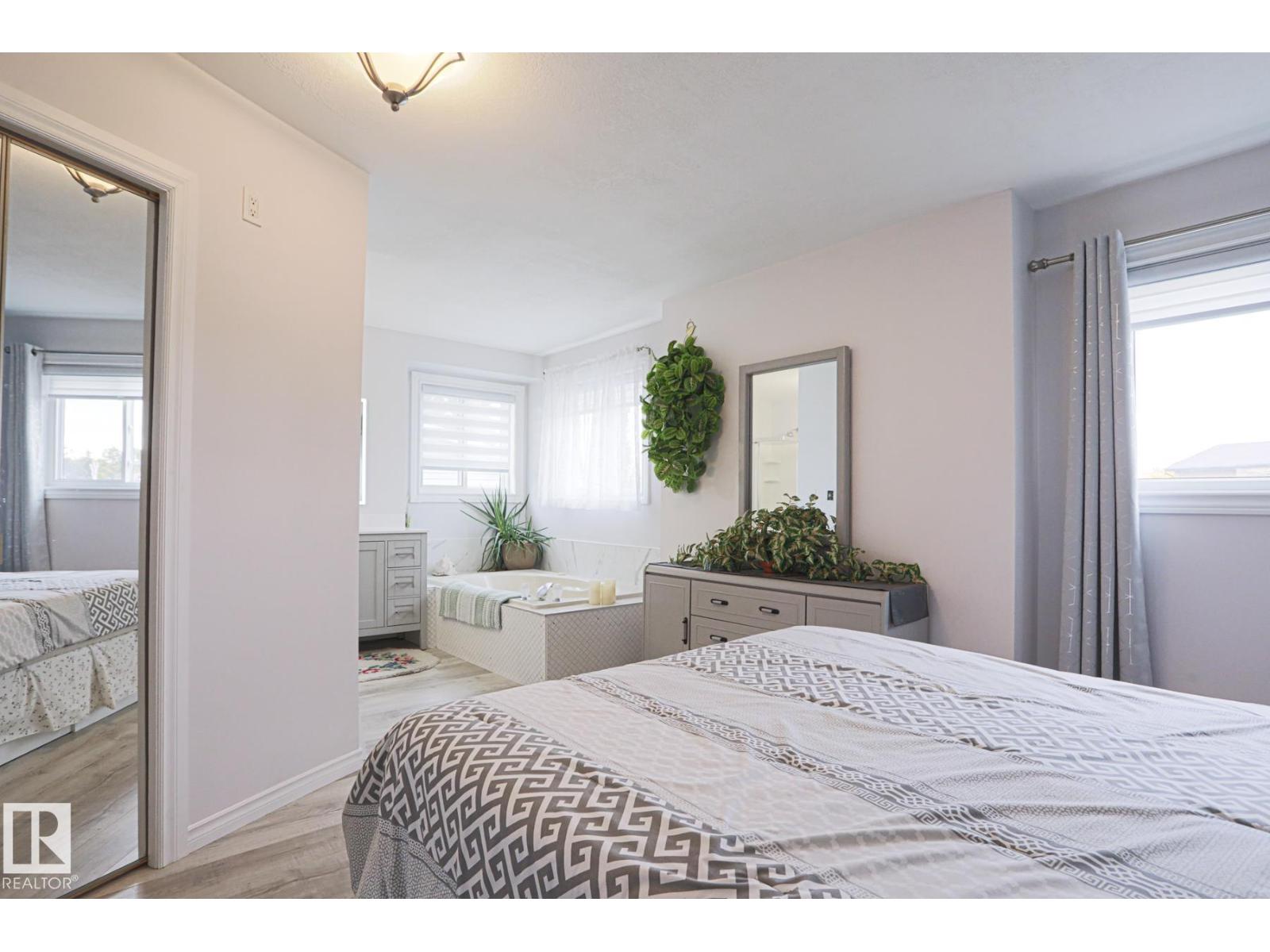 4424 124 Avenue NW, photo 28