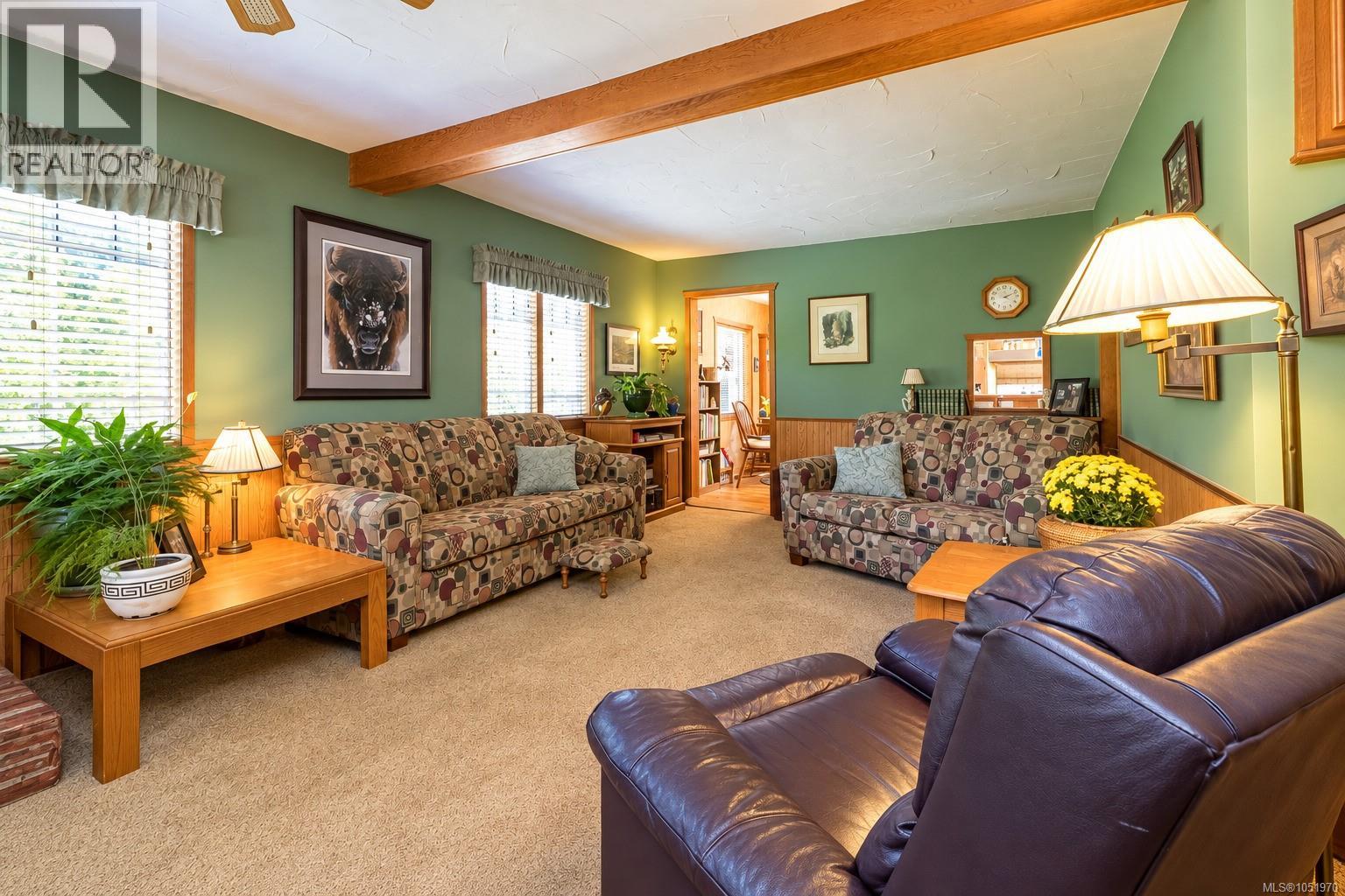 2279 Bradford Ave - Image 3