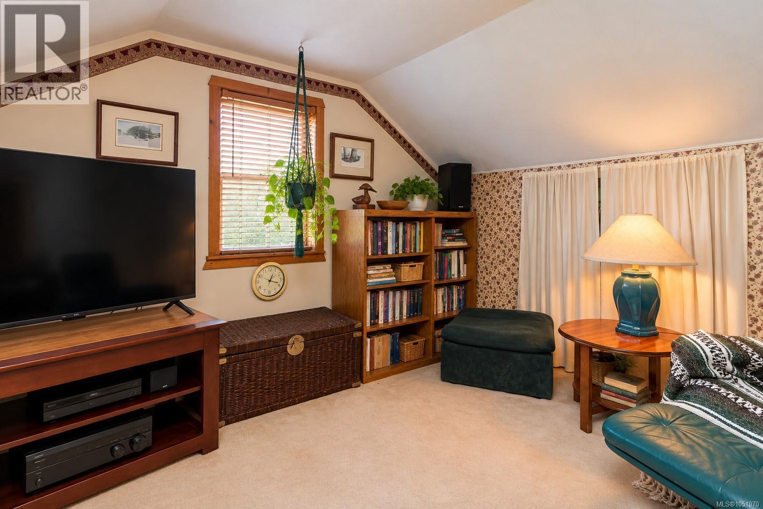 2279 Bradford Ave - 15