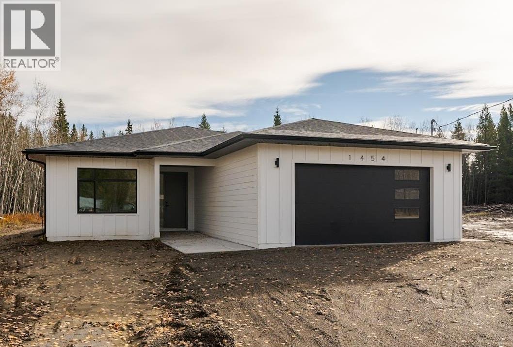Front exterior of 1454 N BLACKBURN ROAD · Prince George, BC