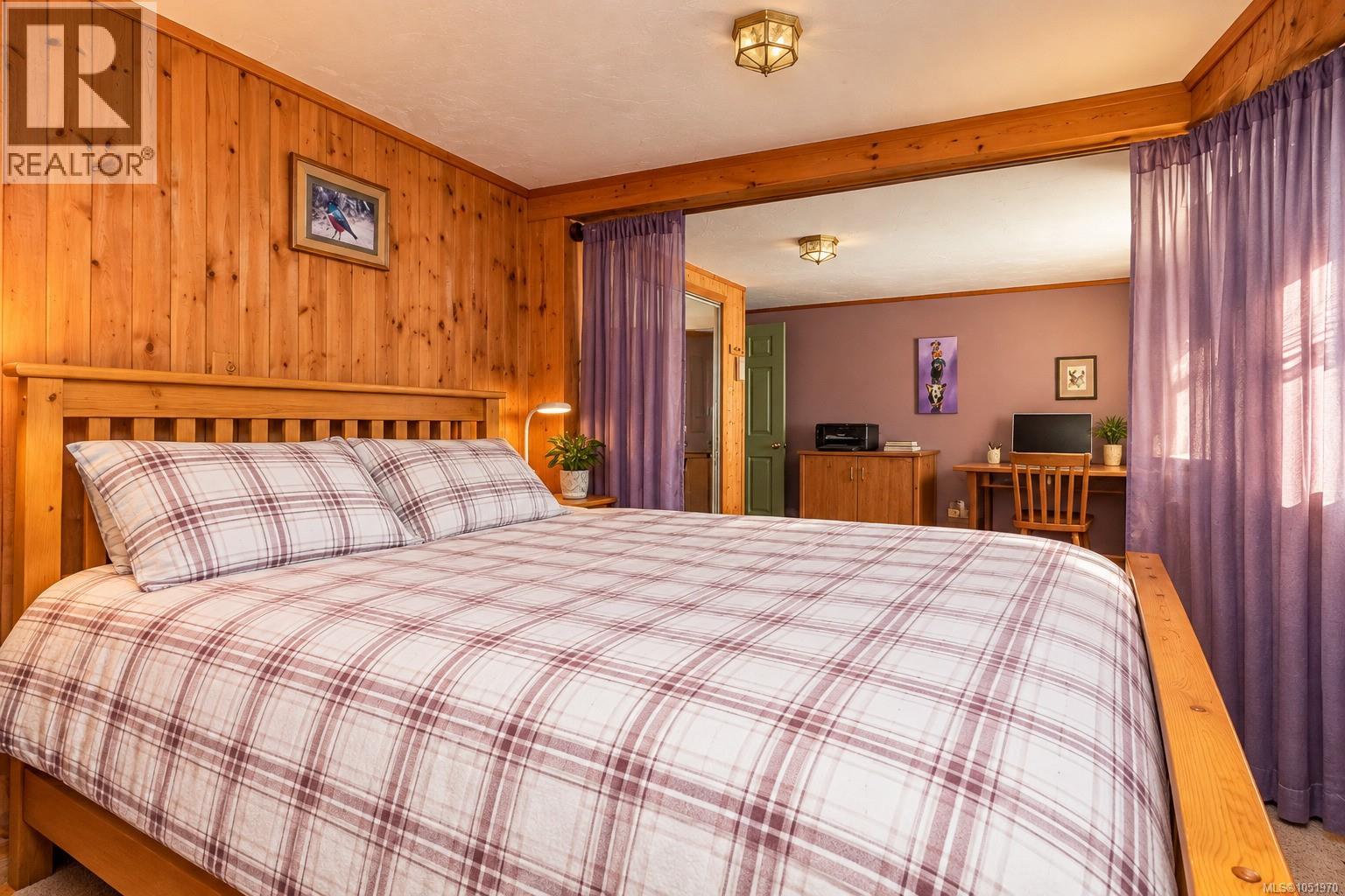 2279 Bradford Ave - 10