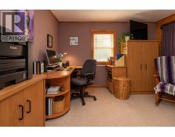 Entrance - 2279 Bradford Ave, Sidney, BC V8L2C9 Photo 16