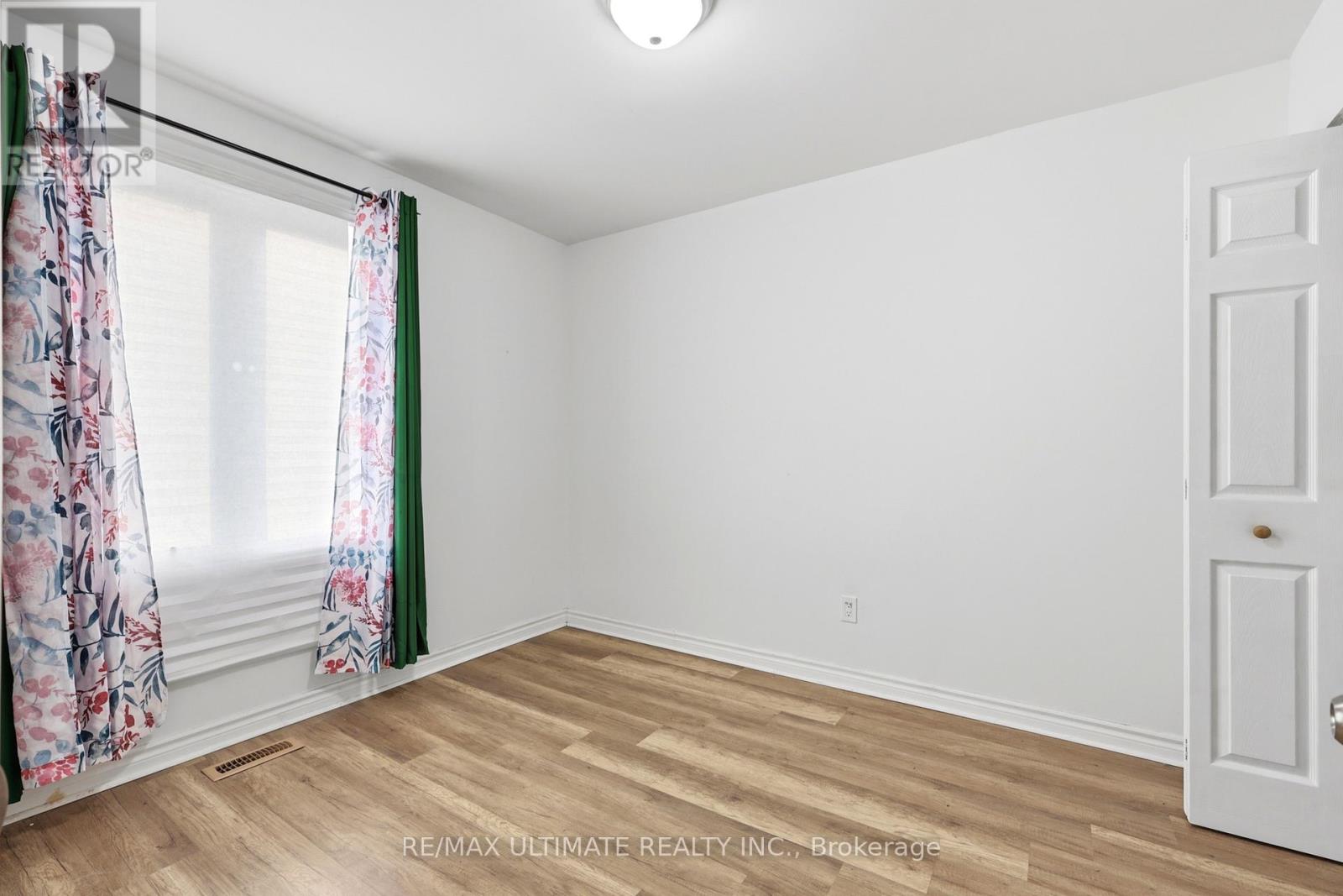 183 Ritson Road South, Oshawa, ON photo 19