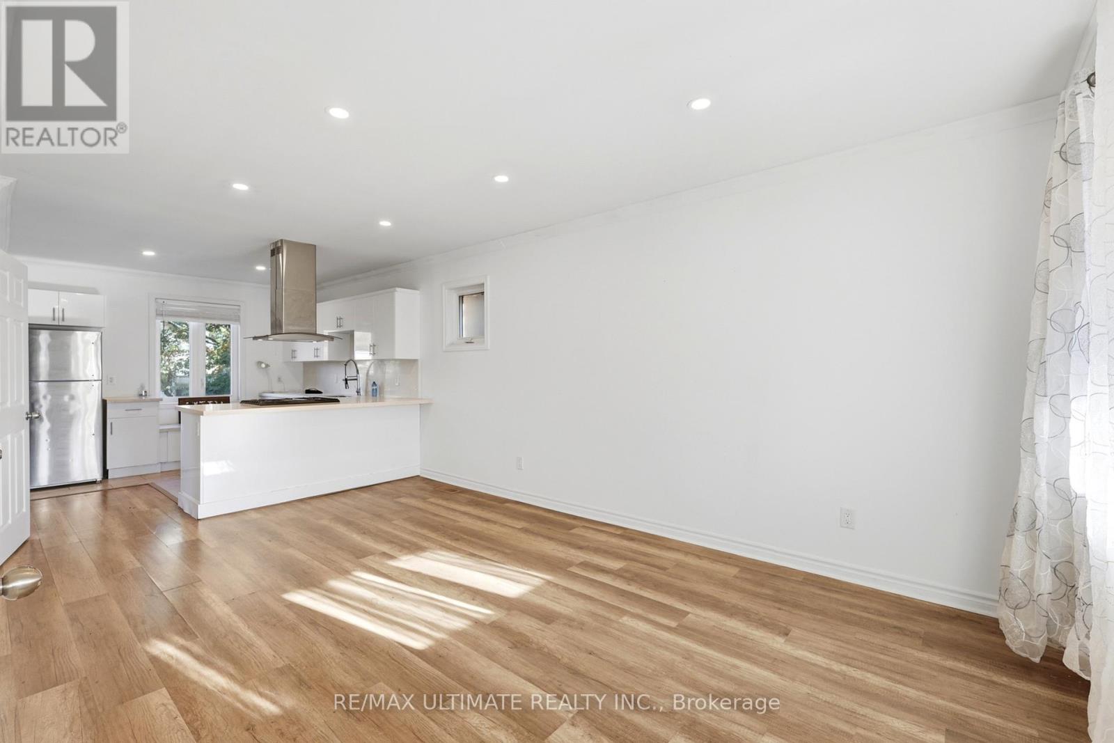 183 Ritson Road South, Oshawa, ON photo 8