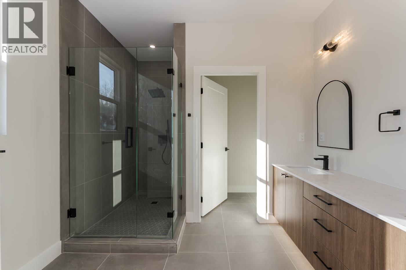 1454 N BLACKBURN ROAD - 20
