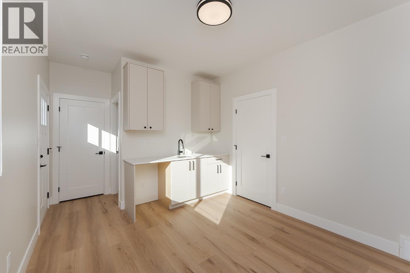 1454 N BLACKBURN ROAD - 26