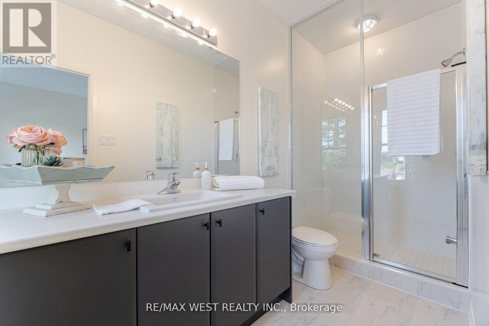 1563 Green Road, Clarington, ON photo 21