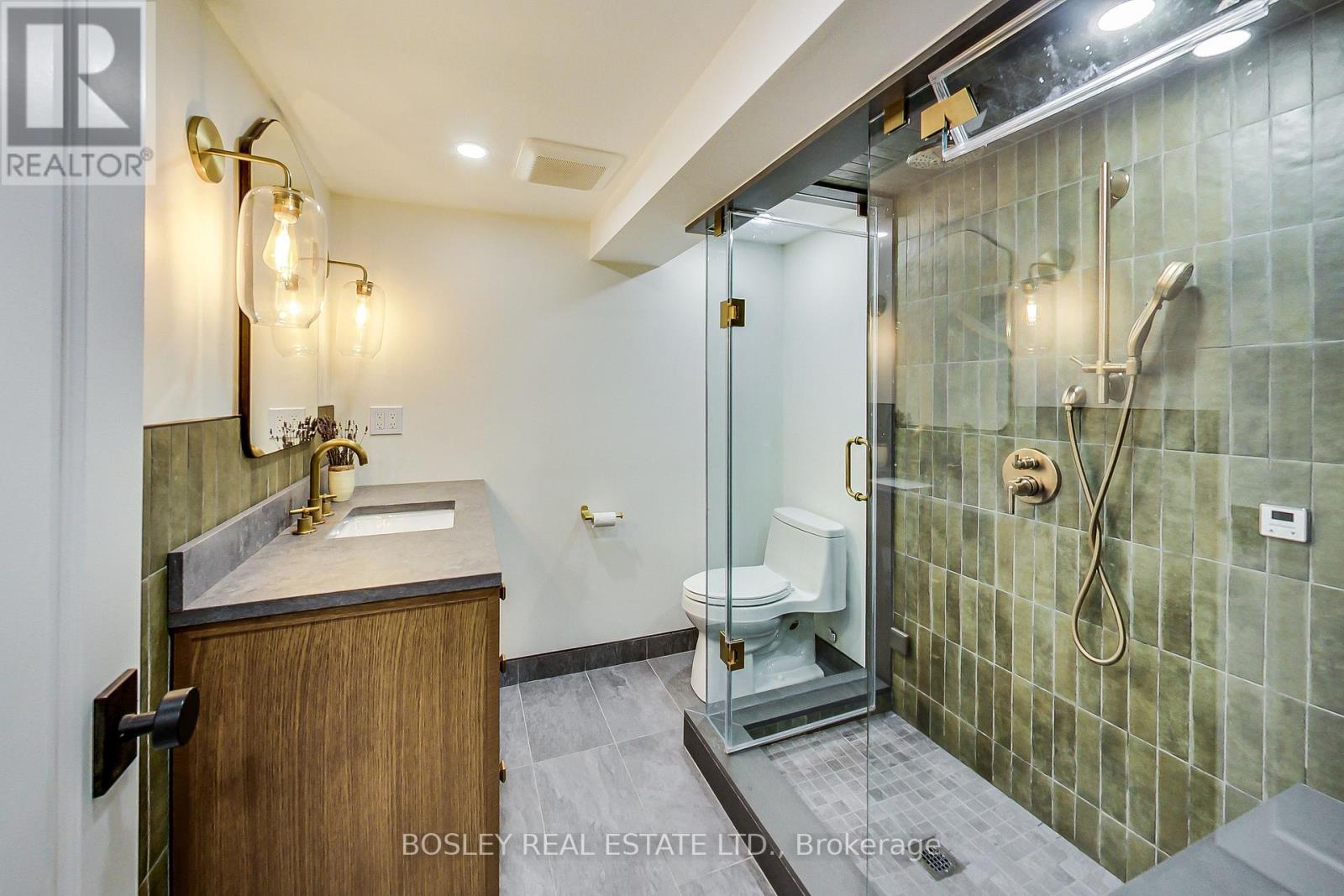 55 Billings Avenue — photo 23