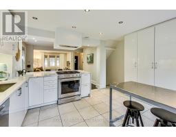 55 Billings Avenue, Toronto, ON M4L2S3 Photo 11