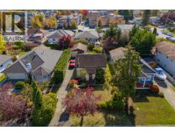 2279 Bradford Ave, Sidney, BC V8L2C9 Photo 27