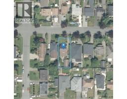 2279 Bradford Ave, Sidney, BC V8L2C9 Photo 31