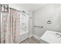 46 Grand River Street N, Paris, ON N3L2M2 Photo 15