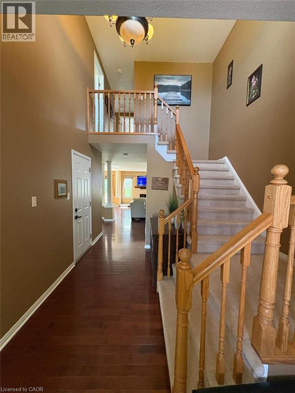 304 Purple Sage Crescent — photo 7
