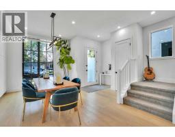 316 28 Avenue NE - photo 13