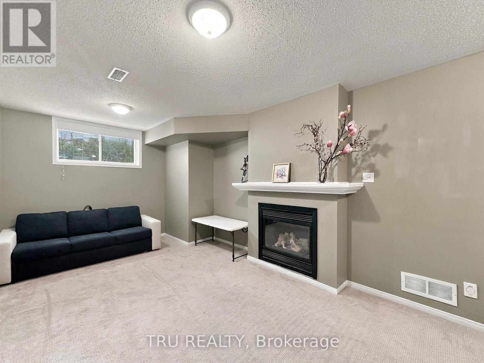 336 Hillsboro Private — photo 19