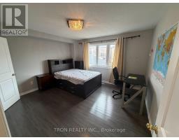 16 Dungannon Drive, Markham, ON L6C0K1 Photo 13