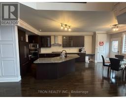 16 Dungannon Drive, Markham, ON L6C0K1 Photo 6