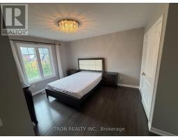 16 Dungannon Drive, Markham, ON L6C0K1 Photo 9