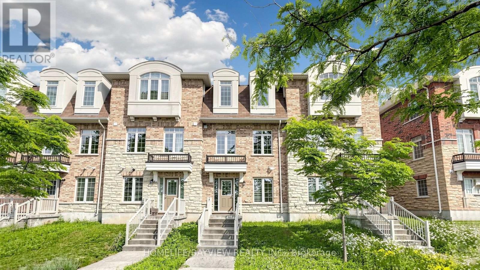 10981 WOODBINE AVENUE, Markham (Victoria Square) — photo 2