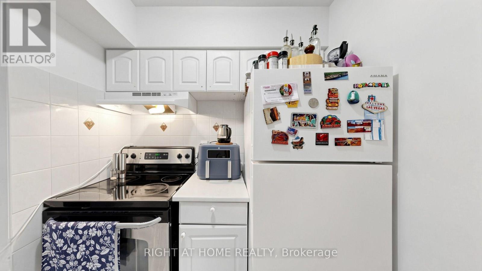904- 100 Lotherton Pathway, Toronto, ON photo 18
