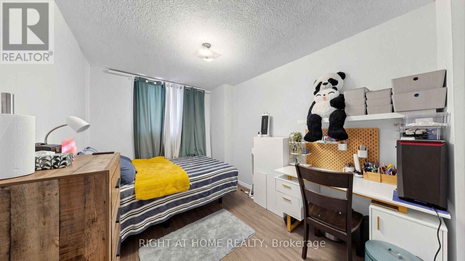 904- 100 Lotherton Pathway, Toronto, ON photo 21