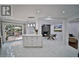 Kitchen - 3596 Nutcracker Drive, Mississauga, ON L5N6G1 Photo 6