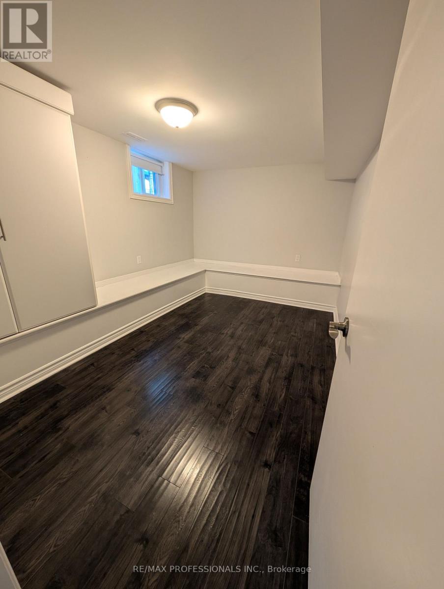 BSMT - 38 WHEATFIELD ROAD, Toronto (Mimico) — photo 9