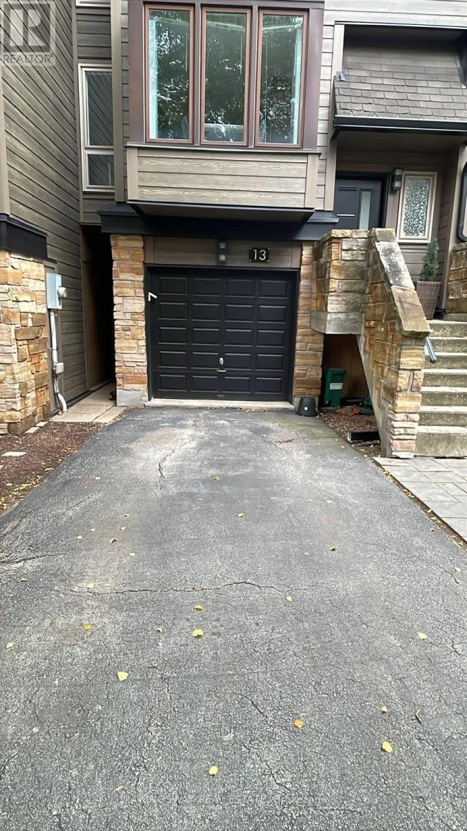13 - 1120 QUEENS AVENUE, Oakville (CP College Park) — photo 3