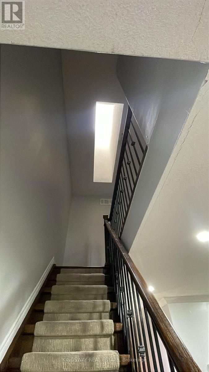 1120 Queens Avenue — photo 35