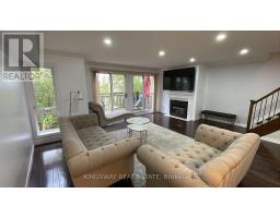 13 - 1120 Queens Avenue, Oakville, ON L6H2B5 Photo 10