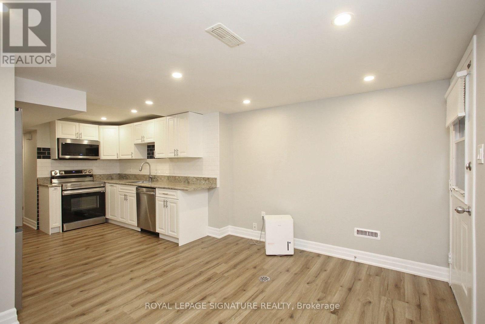 10 ARMSTRONG STREET, Toronto (Dovercourt-Wallace Emerson-Junction) — photo 8