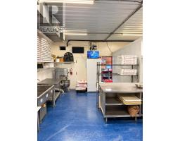2 - 51 King Street E, Ingersoll, ON N5C1S2 Photo 12