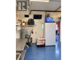 2 - 51 King Street E, Ingersoll, ON N5C1S2 Photo 16