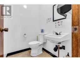 181 Main Street S, Wellington North, ON N0G2L0 Photo 38